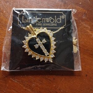 New Lindenwold Fine Jewelry Cross Heart Women's Necklace